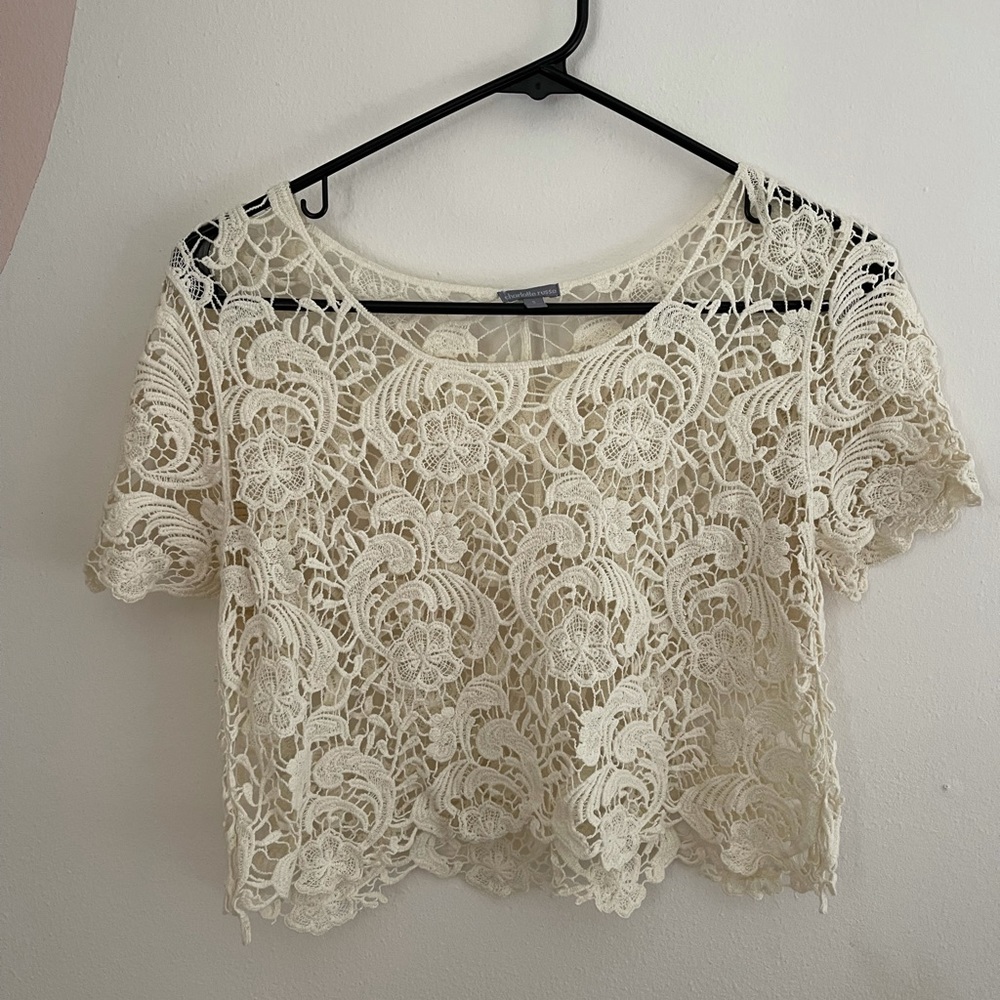 Charlotte Russe Cream Lace Crop Top